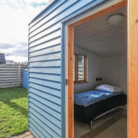 2 Person In Semesterbostad *