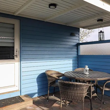 2 Person In Hébergement de vacances *