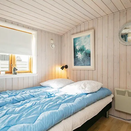 2 Person In Hébergement de vacances Otterup